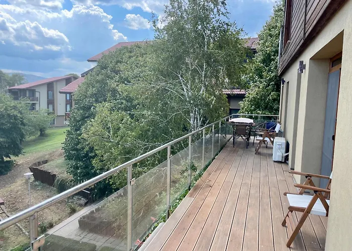 Апартамент First Line Lozenez Anron *