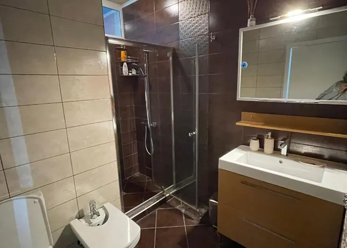 First Line Lozenez Anron * Лозенец