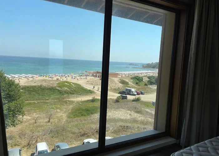 First Line Lozenez Anron * Lozeneț